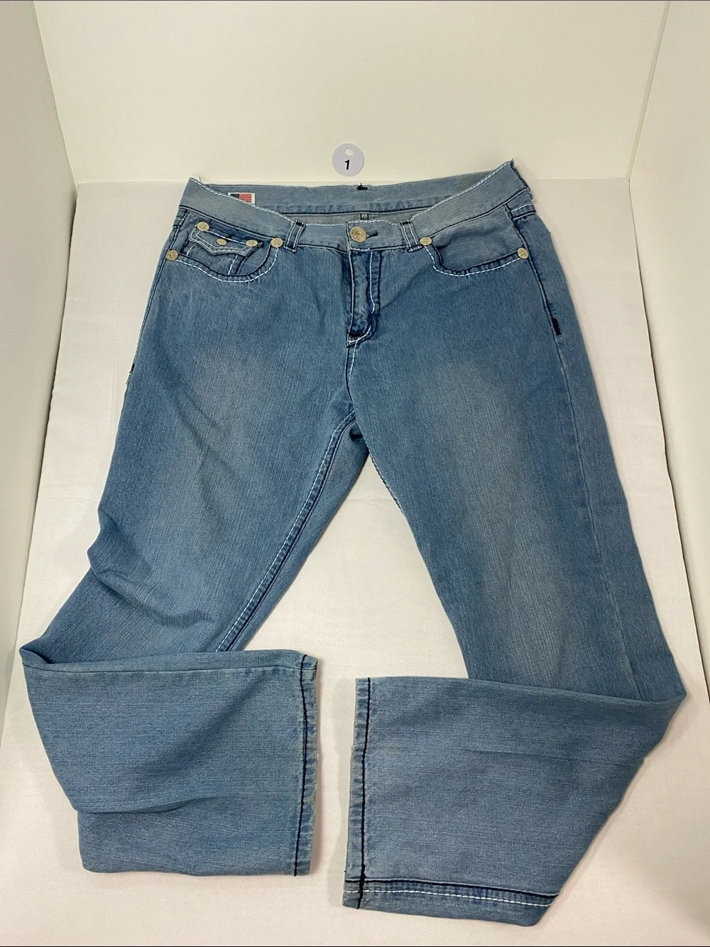 True Religion Men’s Light Blue Relaxed Jeans